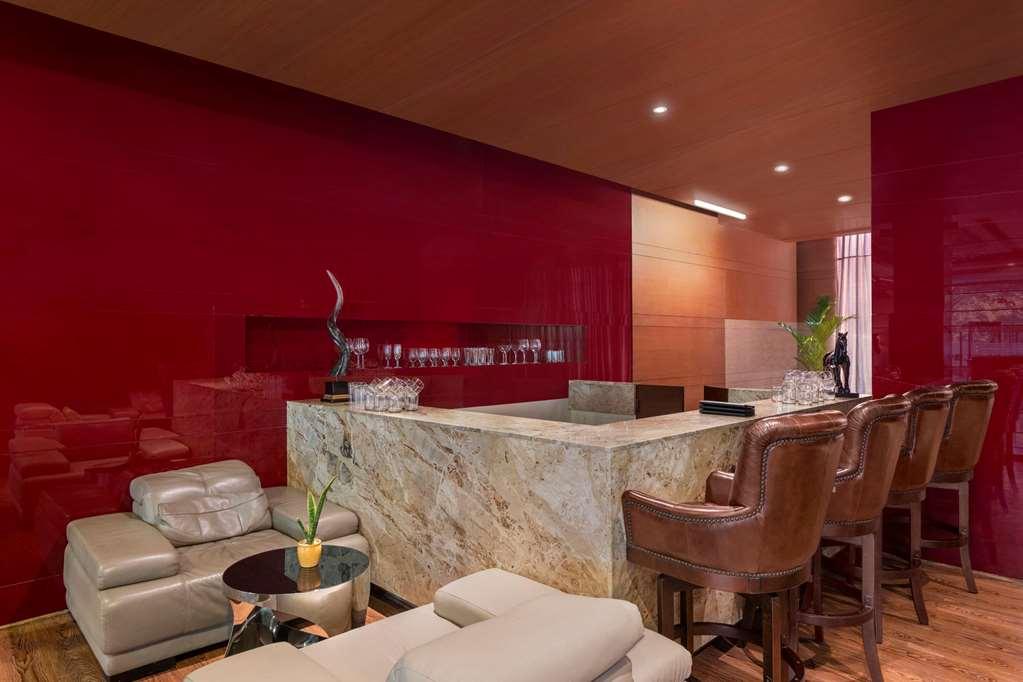 Hotel Ramada By Wyndham New Delhi Pitampura Restaurace fotografie